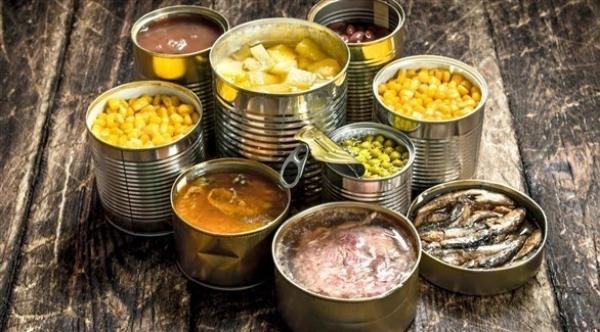 حذاري من حفظ المعلبات المفتوحة في الثلاجة ..وهذا هو خطرها على الصحة