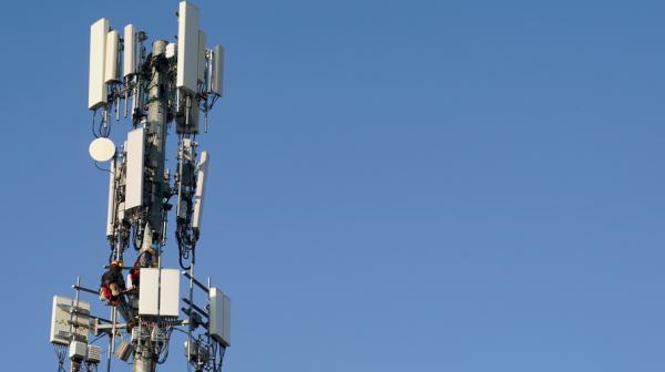 بعد تداول واسع على مواقع التواصل ...منظمة الصحة العالمية تعلق حول علاقة كورونا بشبكات الجيل الخامس