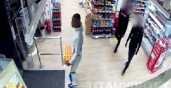 بالفيديو.. لقطات طريفة لـ«لص عصرى»