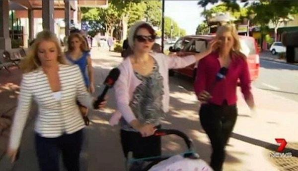 بالفيديو..قصة سيدة أطفأت سيجارتها في وجه صحافية في التليفزيون