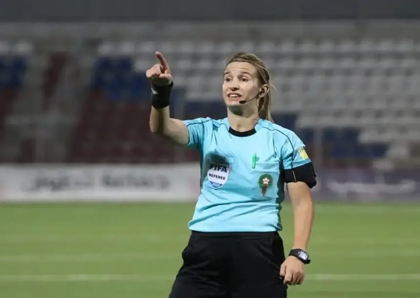 بشرى كربوبي تكسر صمتها بـ"ستوري" ناري حول ظروف اعتزالها التحكيم