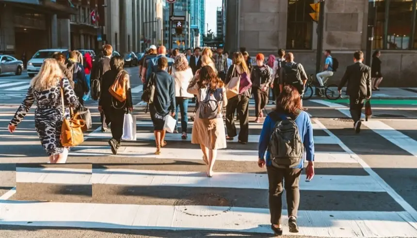 هل يفيد المشي في المدينة كما يفيد في الطبيعة؟