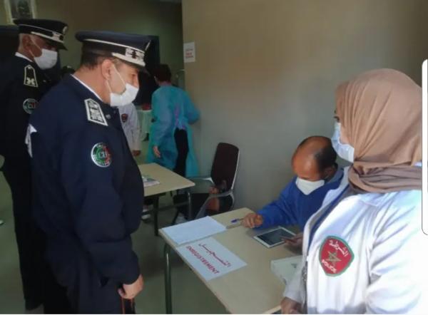 عملية تلقيح موظفي الأمن بمراكش تنطلق..