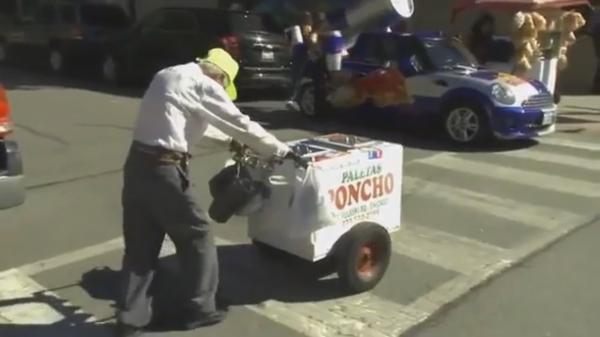 بالفيديو: ثمانيني يجني ثروة كبيرة خلال أيام بفضل صورة