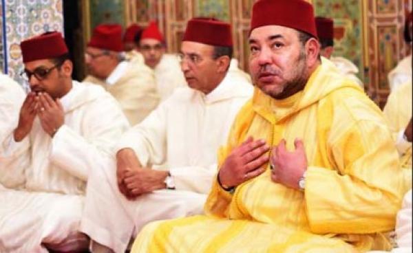 بحضور الملك .. خطيب الجمعة ب"مسجد الحسن الثاني" يقصف ترامب واليهود ويصفهم بالمزورين