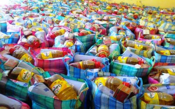 وزارة الداخلية تراسل العمال والولاة لمنع التغطيات الإعلامية لعملية توزيع "قفة رمضان" 