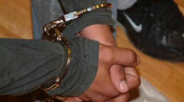 احتجاز 4 شبان اغتصبوا فتاة داخل ملعب في نيويورك