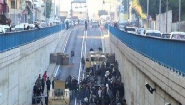 دبابات عسكرية تجوب شوارع الدارالبيضاء وهذا هو السبب