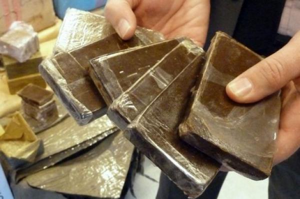 إحباط عملية تهريب كمية ضخمة من مخدر الشيرا بميناء طنجة المتوسط