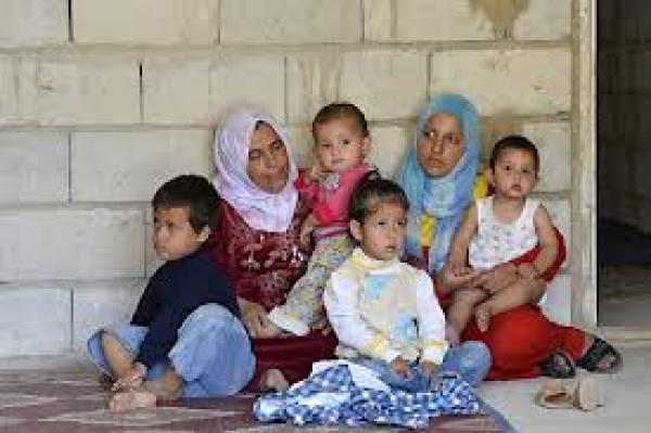 منظمة العفو: مصر تعتقل مئات اللاجئين السوريين بينهم أطفال رُضّع في ظروف مُزرية