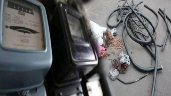 ضبط كمية كبيرة جدا من الأسلاك النحاسية والعدادات المسروقة بحوزة شخص بالدار البيضاء