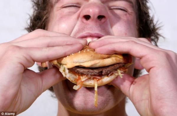 10 عادات يومية تؤدي لتدمير الصحة على المدى الطويل