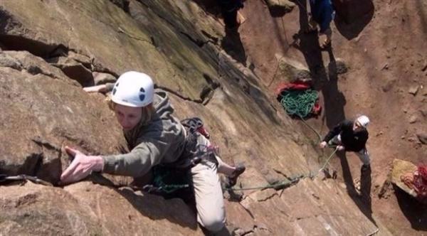 تسلّق الصخور.. لتتخلص من الاكتئاب