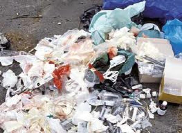 نفايات طبية تنشر الخوف والرعب وسط ساكنة أكادير