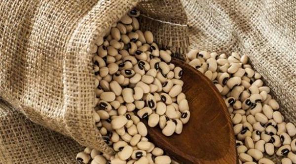 فوائد صحية رائعة للوبيا ذات العين السوداء