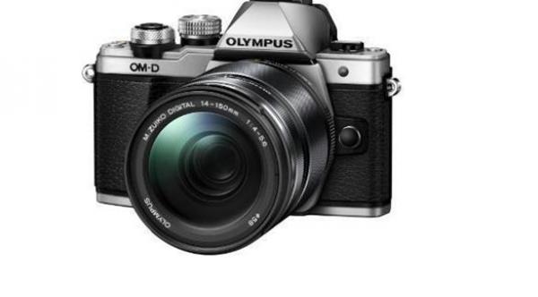 أوليمبوس تكشف عن كاميرا بمثبت صور خماسي المحاور