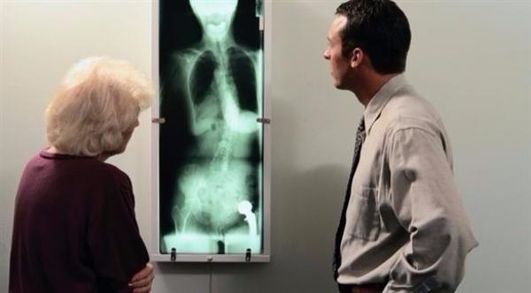 متى تلجأ إلى تقويم العظام؟