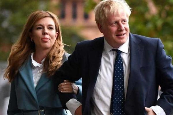 رئيس الوزراء البريطاني يتزوج خطيبته في "سرية تامة"