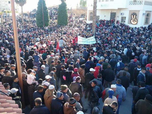 لعنة جرادة تطارد الحكومة وضحية جديدة تسقط وأباطرة الفحم يتاجرون في مآسي الساكنة
