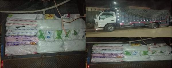 إيقاف شاحنة محملة بأطنان من الأكياس البلاستيكية الممنوعة وتهور السائق ونزاهة رجال الأمن يضعانه في ورطة كبيرة