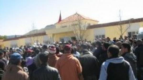 خنيفرة : سنة ونصف سجنا نافذة لرئيس الجماعة القروية \" أم الربيع \" وسنة نافذة للأعضاء الستة