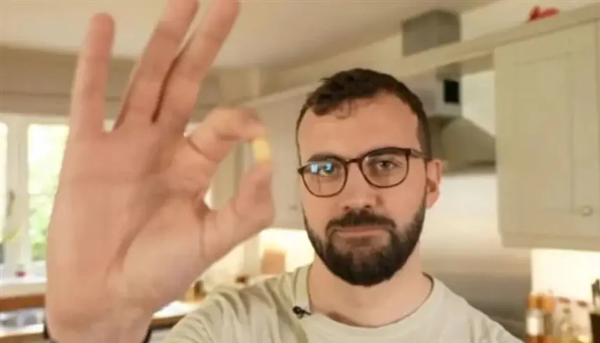 شاب يتغلب على حساسية الفول السوداني بفضل علاج مبتكر