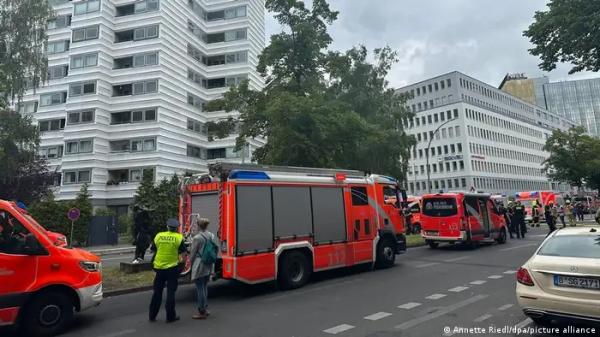 الاشتباه في حادث حرق عمد بمبنى مكون من 15 طابقا بألمانيا