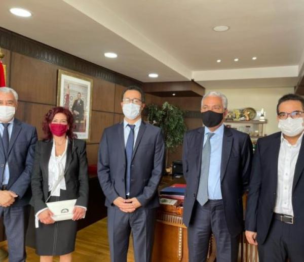 الجمعية الوطنية للإعلام والناشرين تلتقي بالوزير الفردوس