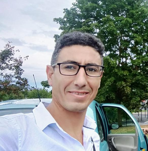 إصلاحات التعليم بين مثالية المتمنيات وإكراهات الواقع