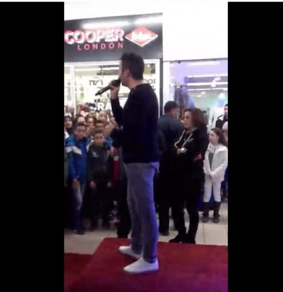 بعد تعافيه من المرض حاتم إدار يقوم بجولة بمختلف المدن المغربية لتنشيط احتفالات أسواق مرجان بعيد ميلاده الخامس و العشرين