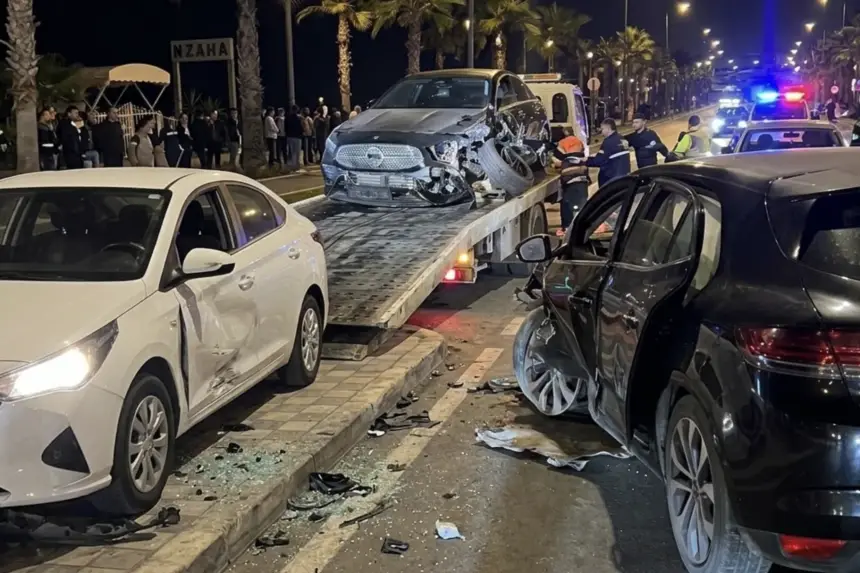 حادثة سير خطيرة بعين الذياب.. اصطدام 4 سيارات يستنفر المصالح الأمنية بالدار البيضاء