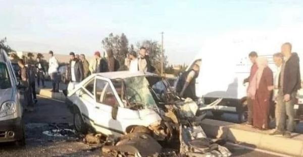 حادثة سير مروعة تُيَتِّم 3 أطفال قبيل آذان المغرب بالدروة