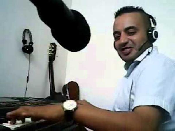 يونس بني ملال و البحث عن الشهرة من بابها الضيق