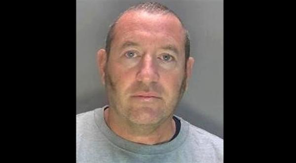 ضابط شرطة في لندن يعترف بارتكاب 24 جريمة اغتصاب