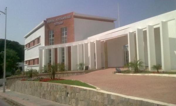 مأساة أستاذة بالعالم القروي بتطوان تم نقلها‏‏ لمستشفى الأمراض النفسية والعقلية