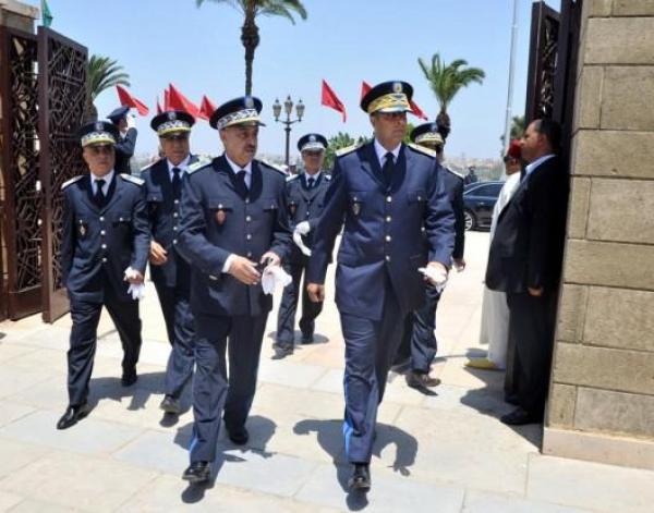 أول ظهور للحموشي بالزي الرسمي للأمن الوطني و هذا هو السبب ...