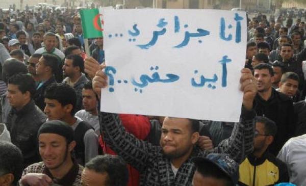 مستشار سابق لبوتفليقة يحذر من انهيار وشيك للاقتصاد الجزائري