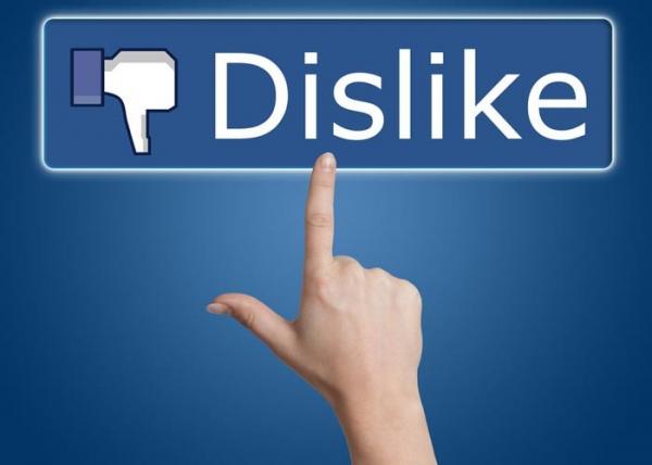 رسميا.. "فيس بوك" يضيف زر "عدم الإعجاب"