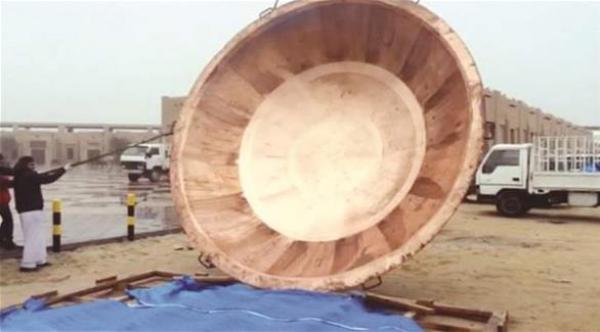 كويتي يصنع أكبر "جدر" حلوى بكلفة 25 ألف دينار