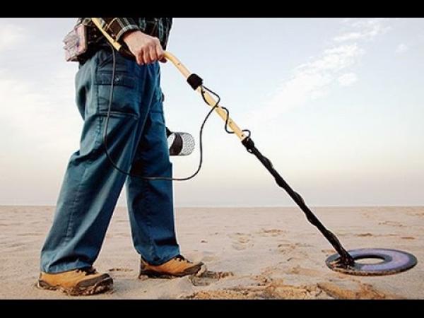 توقيف "عصابة" تنقب عن الكنوز برادار متطور مستورد من أميركا