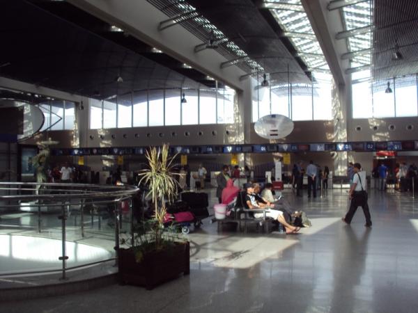 تمرين عن حالة الطوارئ بمطار محمد الخامس الدولي لتعزيز آليات التصدي للأوبئة