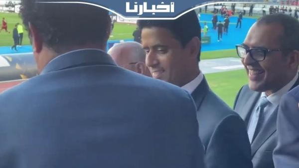 ناصر الخليفي حاضر بدونور لمتابعة النهائي الإفريقي