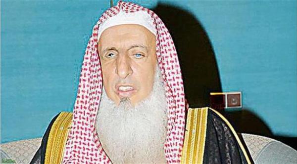 مفتي السعودية يعتذر عن خطبة عرفة بعد 35 عاماً