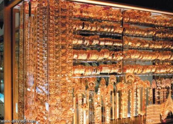 مغاربة ينصبون كمينا للطرابلسي المجوهراتي في كندا