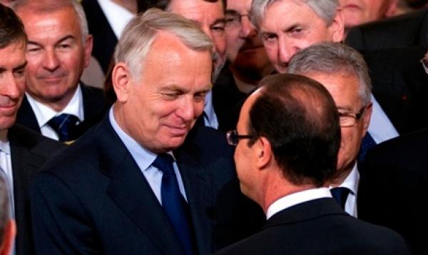 هولاند يكشف بعد قليل عن تشكيلة حكومته 