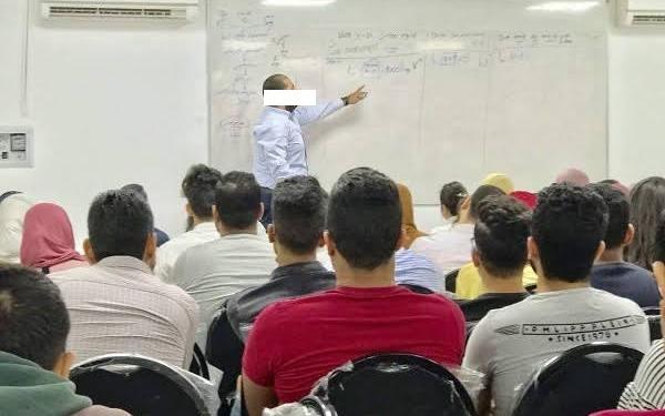 بعد توقيف الدراسة..وزارة "أمزازي" تحذر من الدروس الخصوصية داخل المؤسسات والمنازل