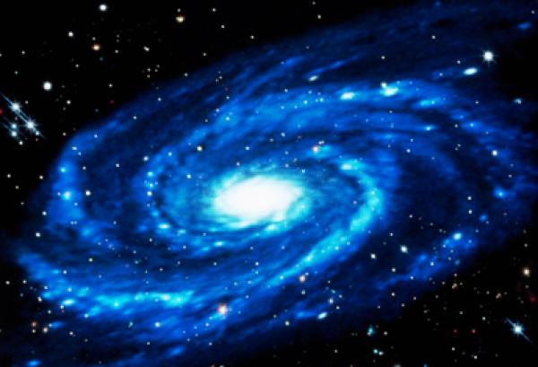 العالم يشهد حدثين فلكيين نادرين الشهر القادم