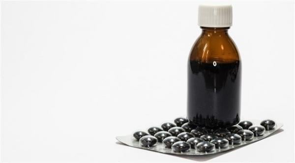 قتلت أطفالاً في غامبيا.. الصحة العالمية تحذّر من أربعة أنواع من شراب السعال والبرد