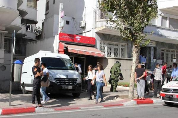 العثور على حقيبة مشبوهة لحظات قبل مرور الملك يستفر أمن بطنجة