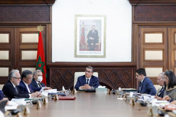 أخنوش: تموين الأسواق يتم في ظروف مستقرة وسعر السردين يتراجع إلى 5 دراهم بالدار البيضاء